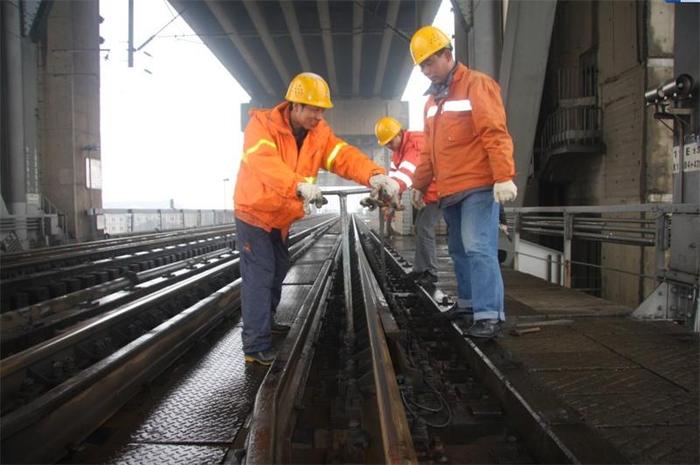 电气化铁道供电专业